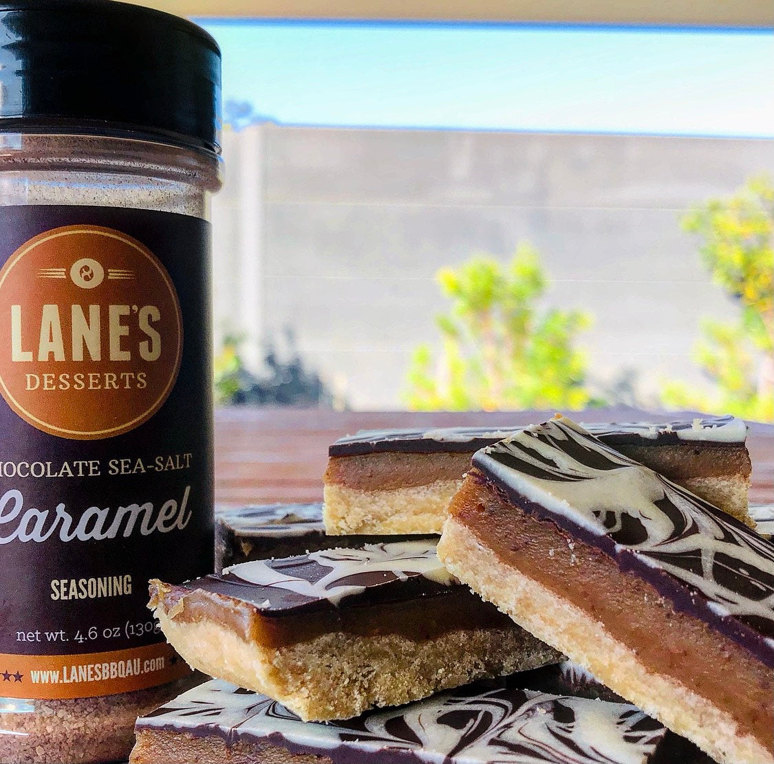 CARAMEL SLICE