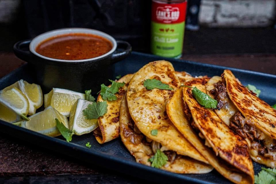 BIRRIA TACOS